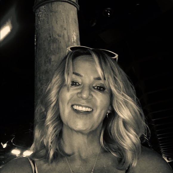 Meet your Posher, Tamee - Picture 1 of 1